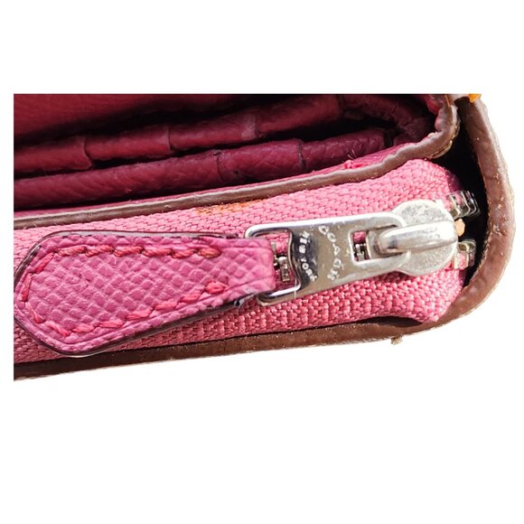 Coach khaki/pink saddle wallet - Picture 10 of 16